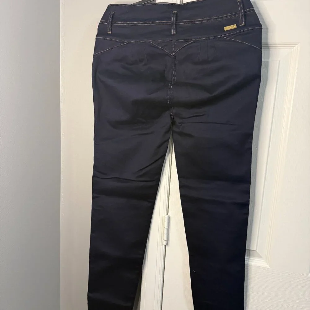 Pantalon - Picture 2 of 3